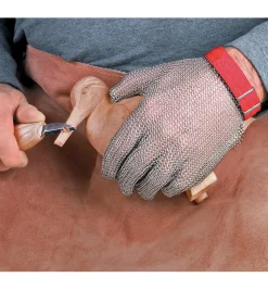 Carver's Chain Mail Glove