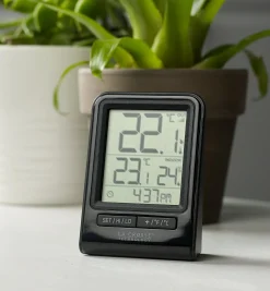 Compact Wireless Thermometer