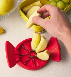 Folding Apple Slicer