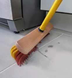 Fusselschreck Brooms