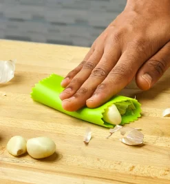 Garlic Peeler