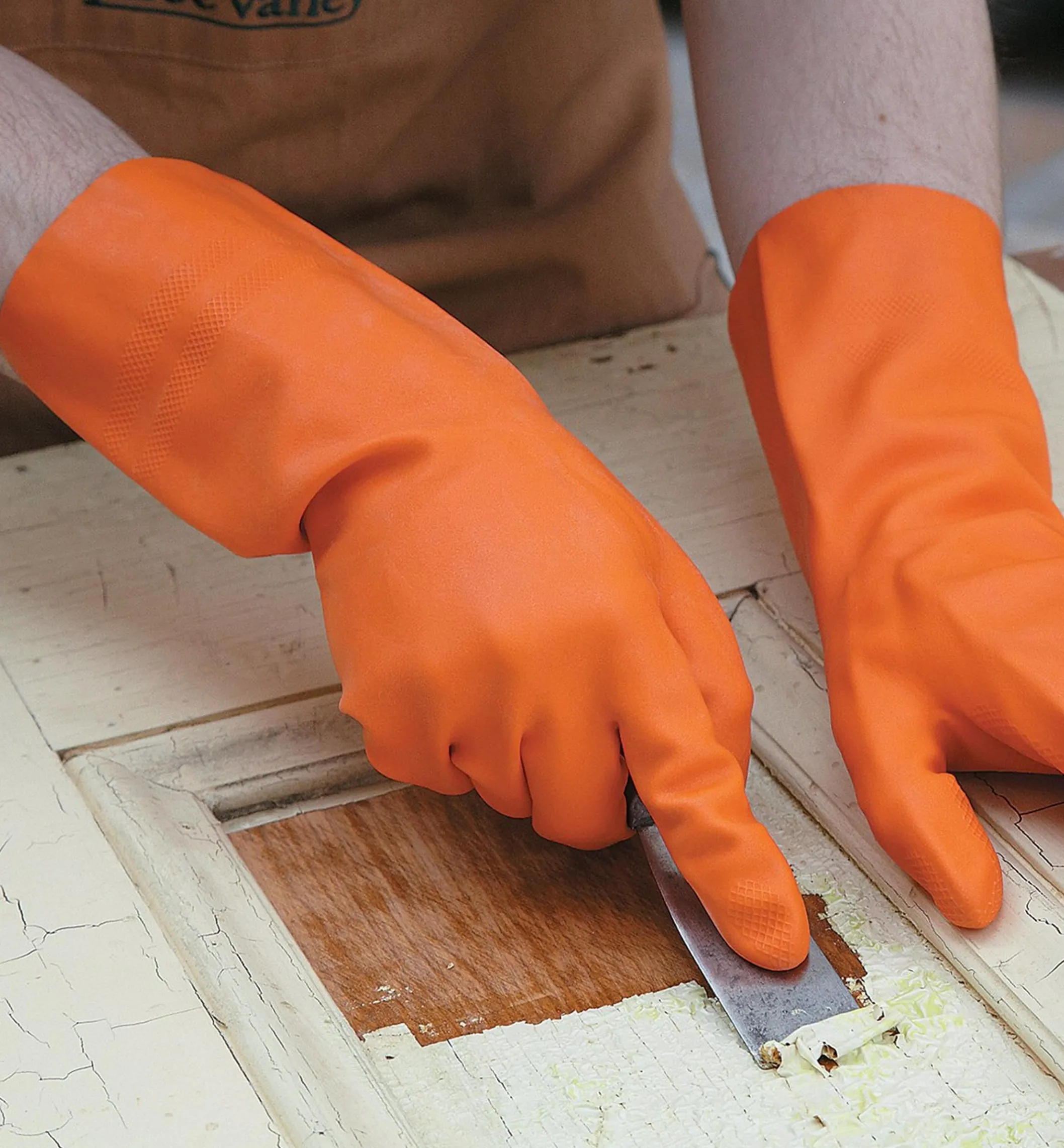 Heavy-Duty Latex Gloves