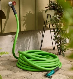 Lee Valley 3/4" Garden Hose With Swivel Collars