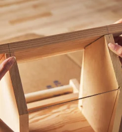 Make It Yourself Bird Feeder Kit