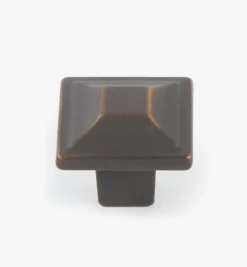 Menlo Park Square Knob