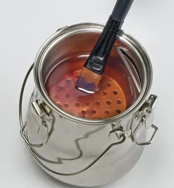 Paintbrush Wash Can