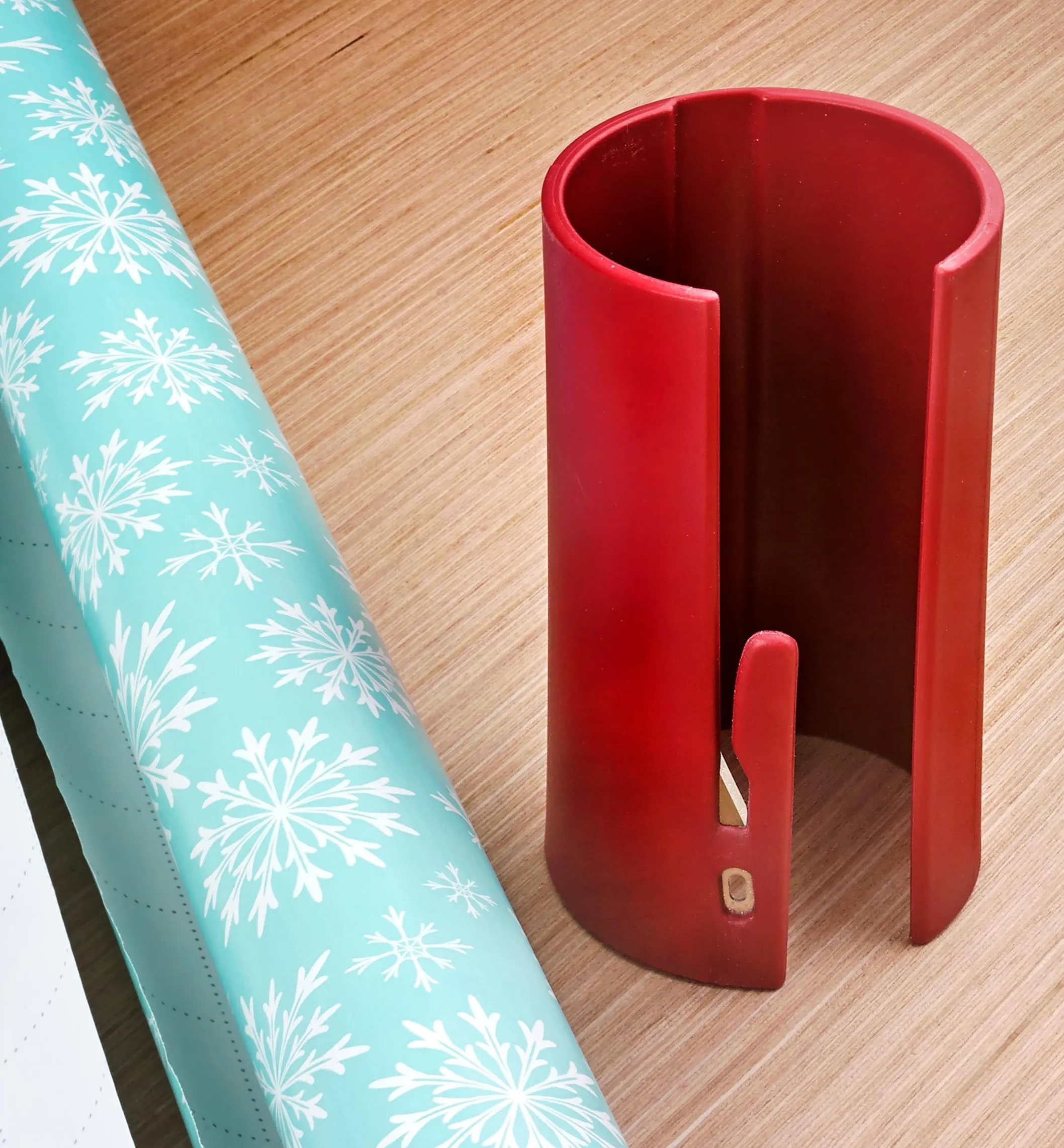 Sliding Gift-Wrap Cutter