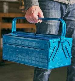 Toyo Large Cantilevered Toolbox