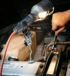 Trouble Light/Flashlight Holder