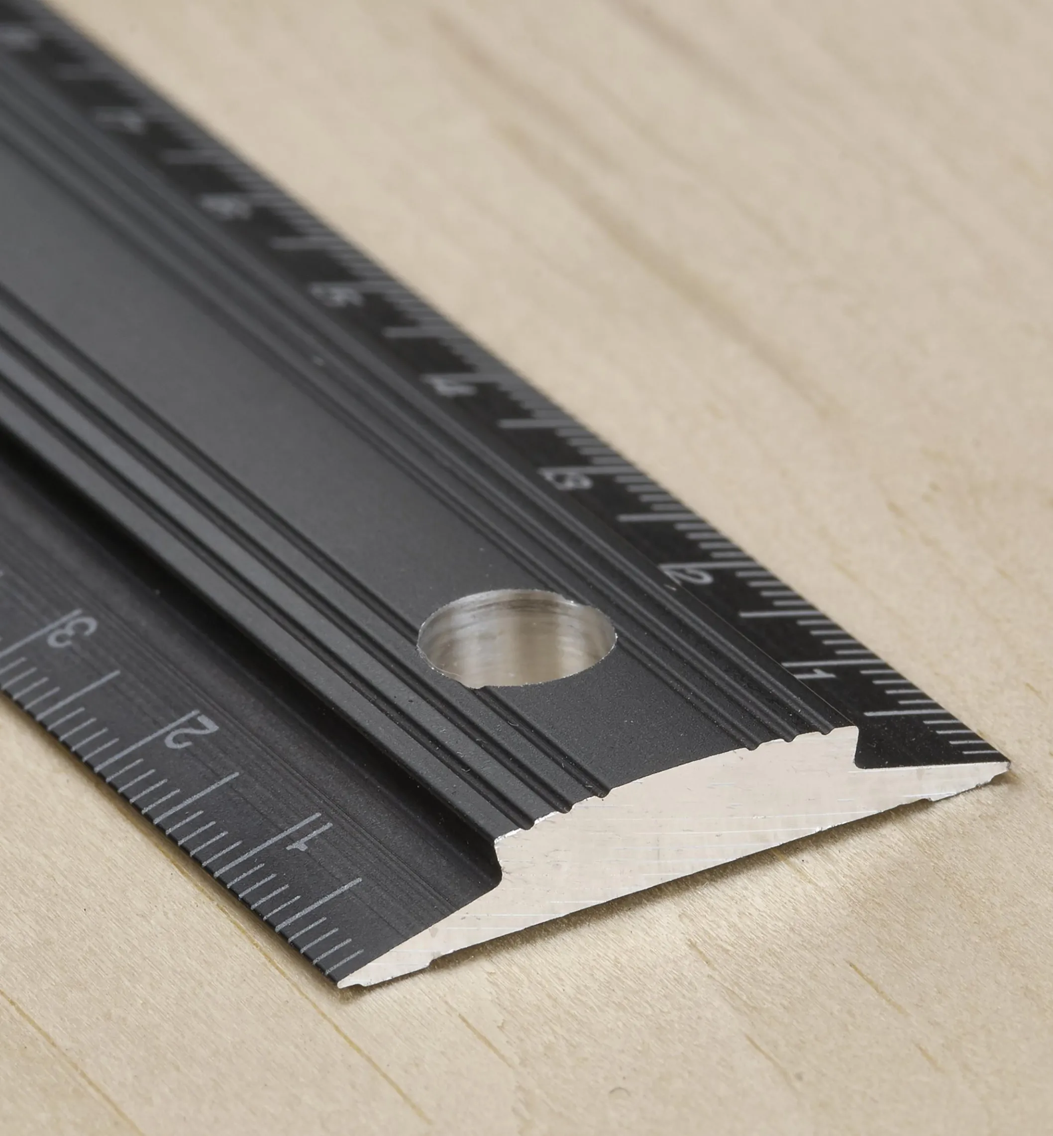 Veritas 600mm Aluminum Bench Rule