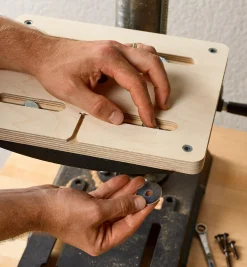 Veritas Small Drill-Press Table & Fence