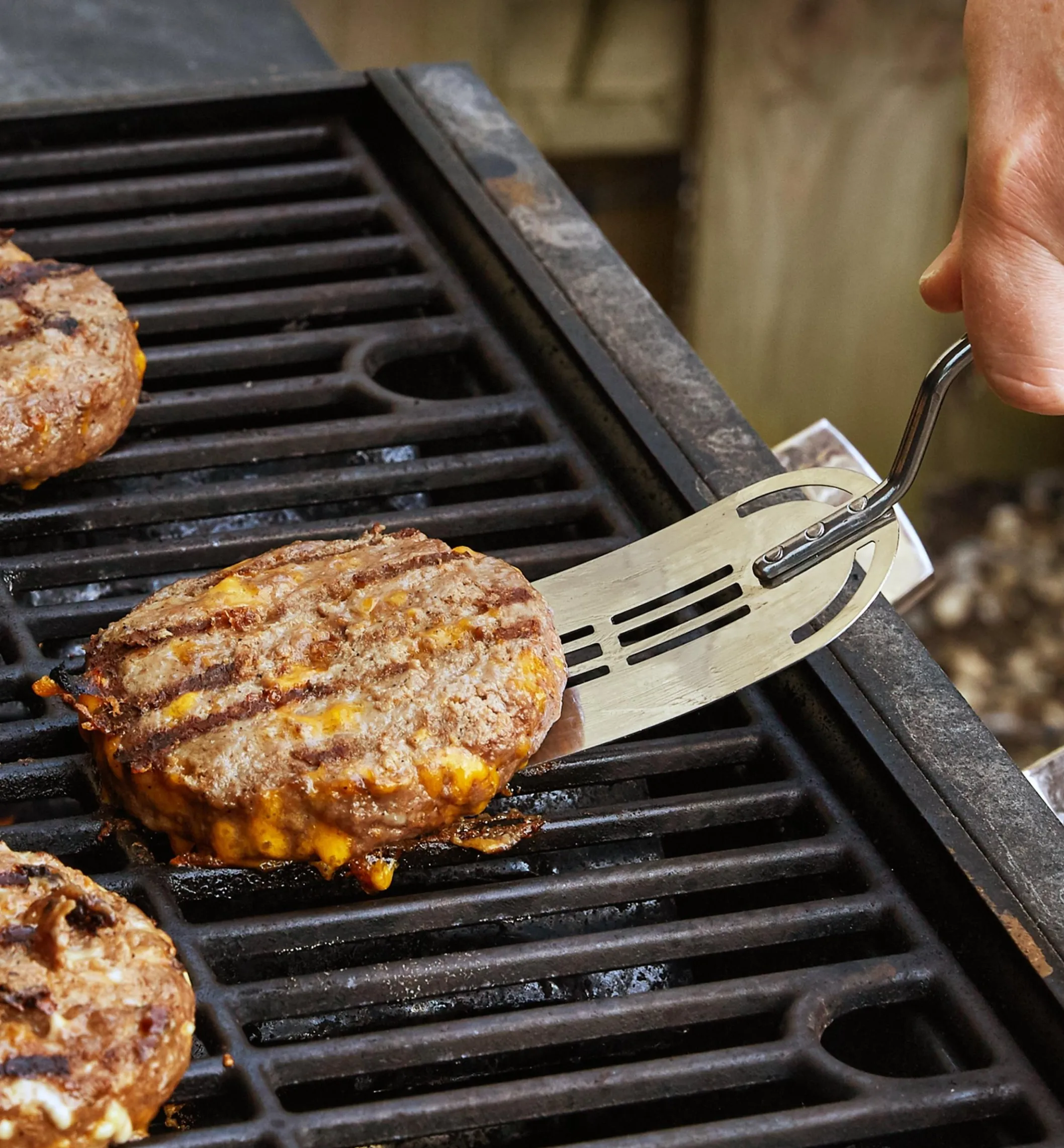 Vintage-Design Slotted Spatula