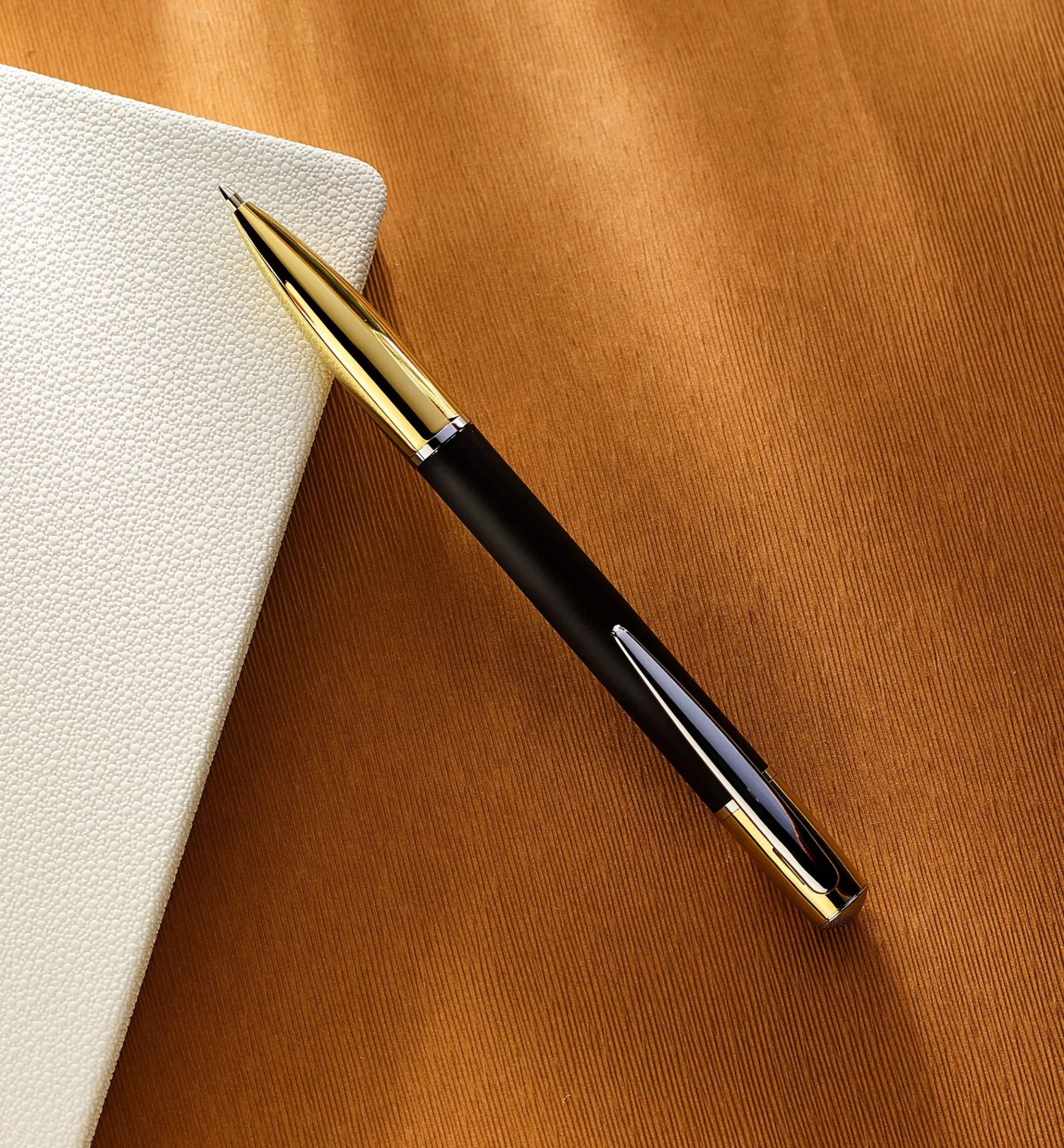 Yari Ballpoint Pen Hardware